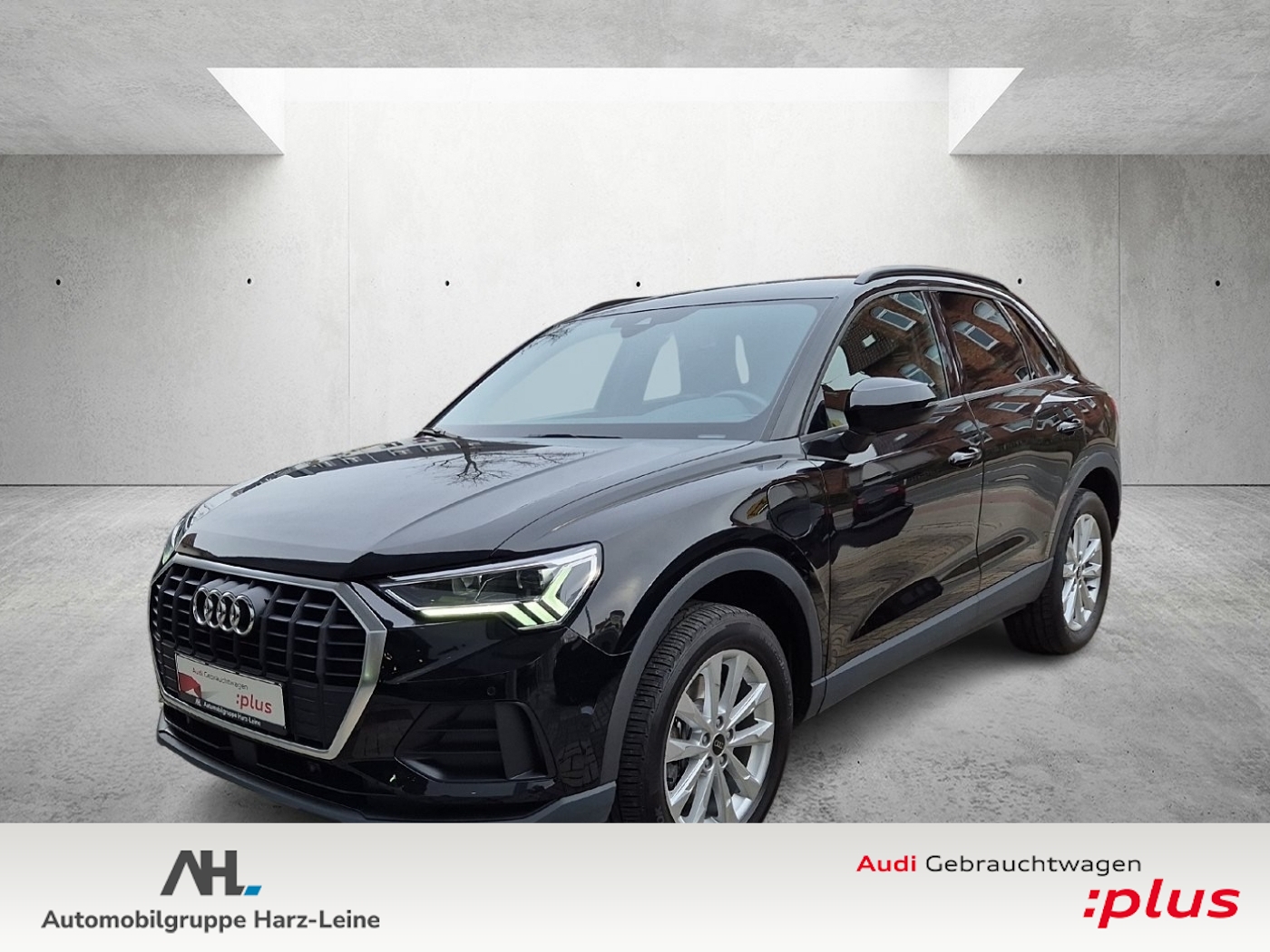 Q3 45 TFSI e AHK Navi S line 2xKlima AHK AUT LED