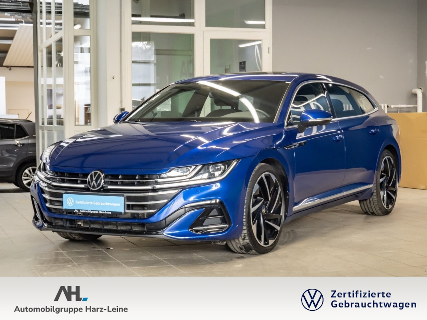 Arteon Shootingbrake R-LINE TDI DSG 4MOTION+ALU 20+DCC+HARMAN/KARDON+PANO+LED-MATRIX+NAVI PRO