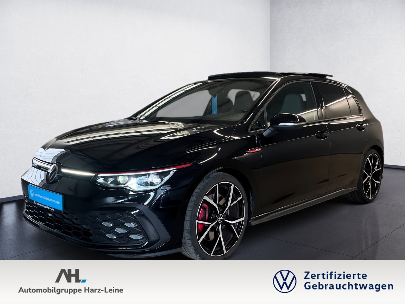 Golf VIII GTI+ALU 19+LEDER+PANO+LED-MATRIX+STANDHEIZUNG+RÜCKFAHRKAMERA+NAVI PRO