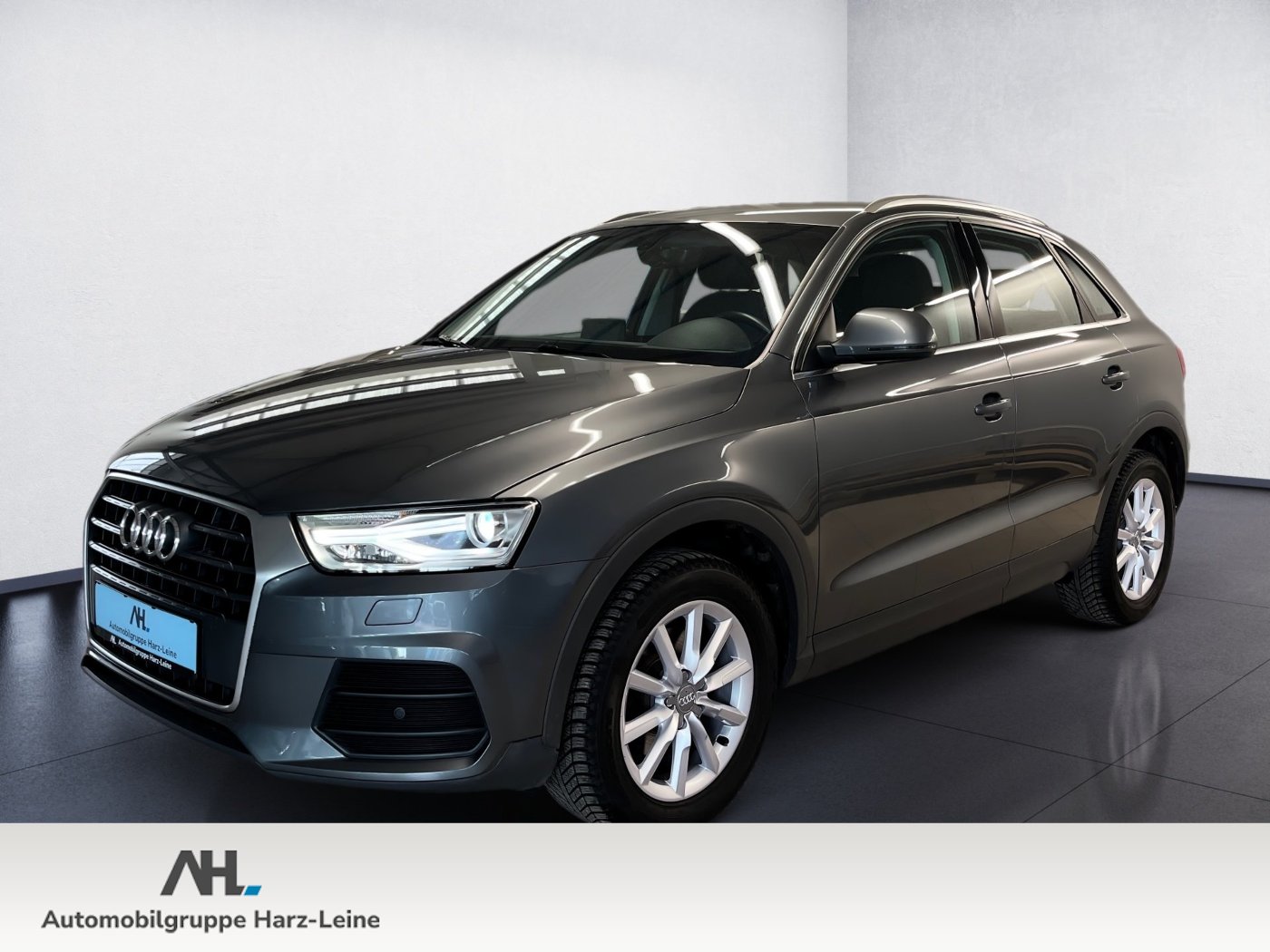 Q3 AHK+ALU 17+MMI NAVI+EINPARKHILFE PLUS+XENON PLUS+KLIMA+ELK HECKKLAPPE+SI