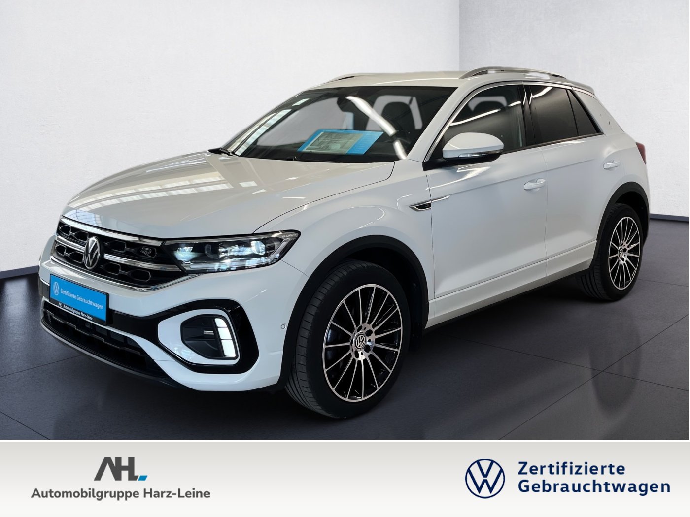 T-Roc R-LINE TSI DSG+AHK+ALU 18+TRAVEL ASSIST+RÜCKFAHRKAMER+NAVI+LED-PLUS+PARK