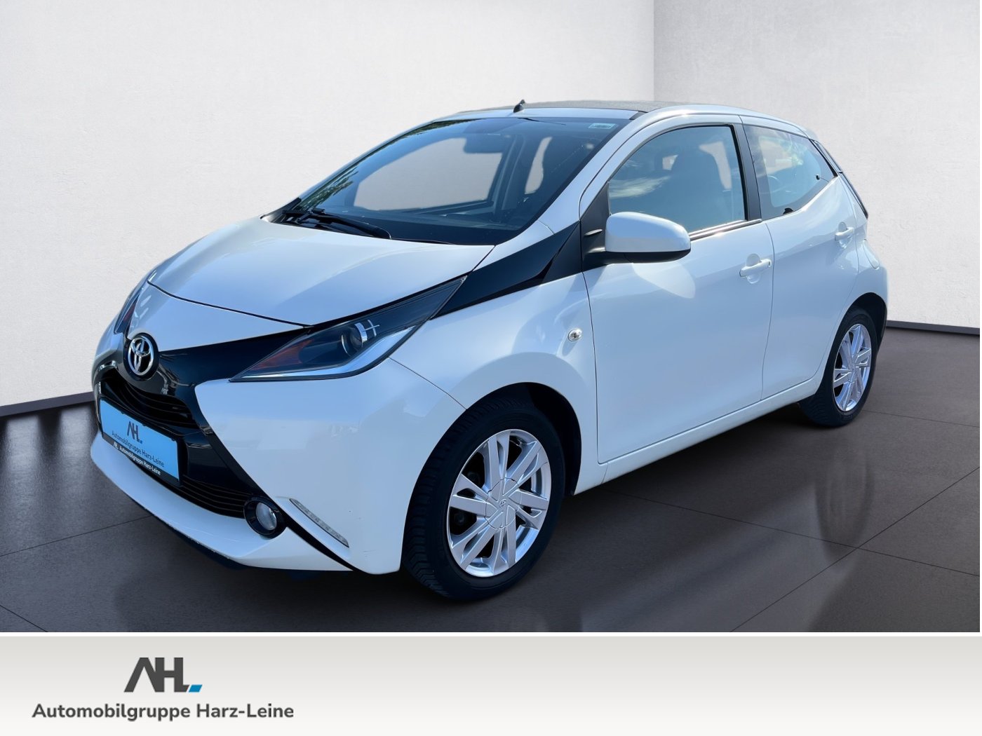 Aygo RÜCKFAHRKAMERA+FALTDACH+BLUETOOTH+KLIMA+X-BUSINESS-PAKET+SITZHEIZUNG