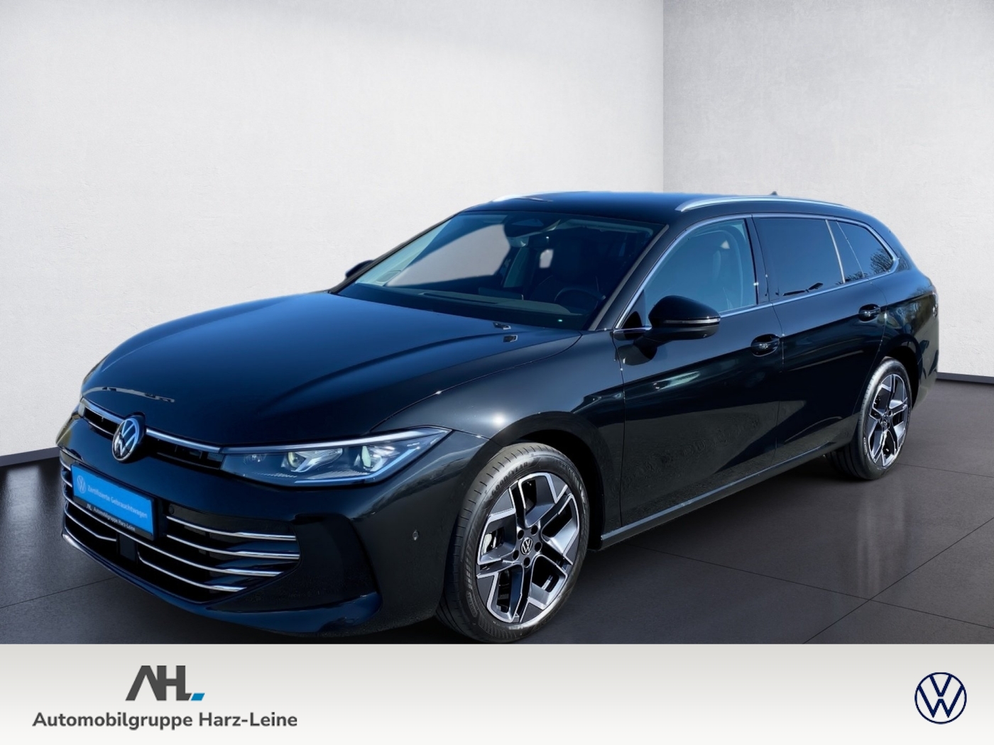 Passat Variant 2.0 TDI Elegance DSG Matrix Navi ACC AHK Leder