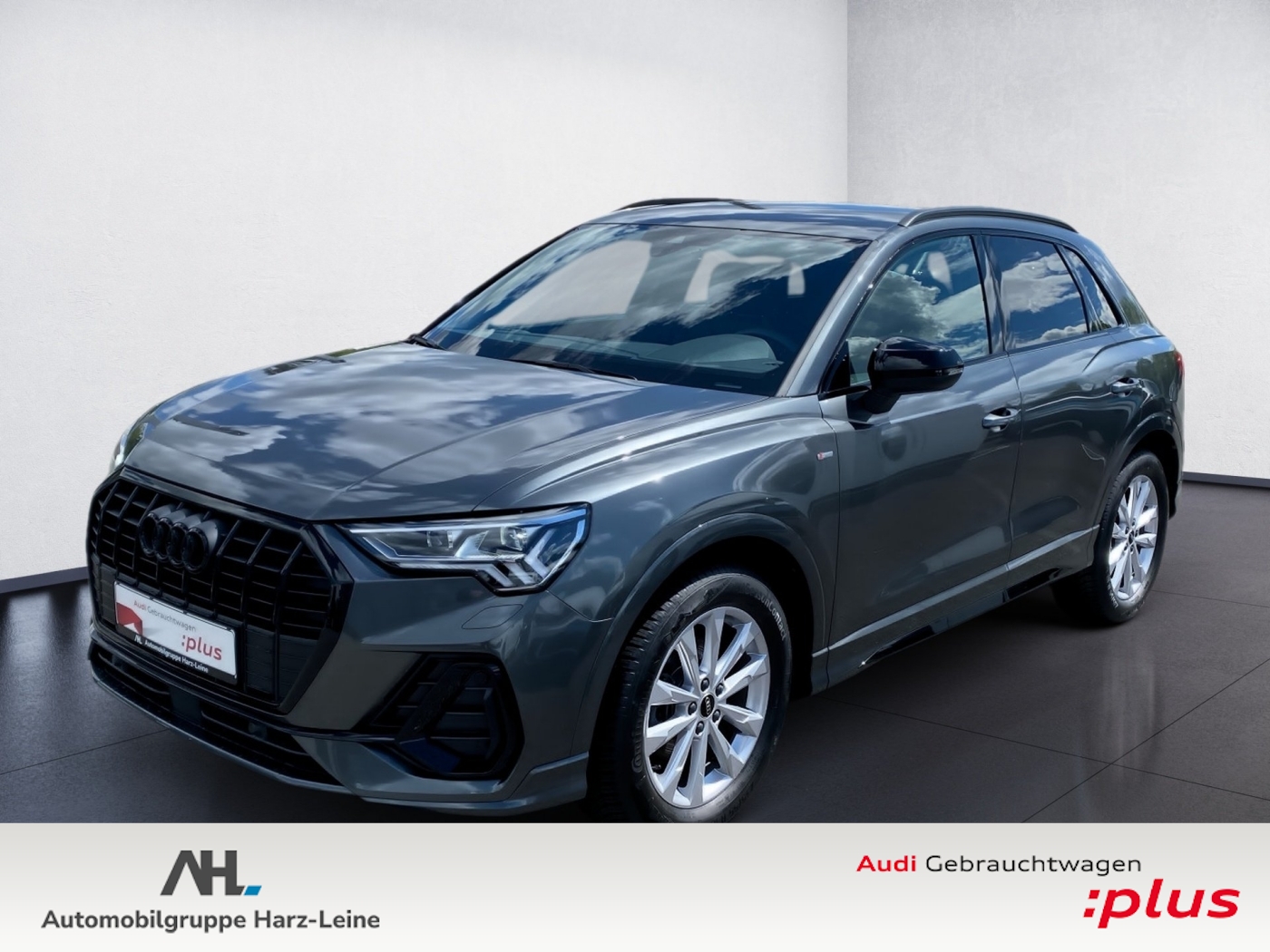 Q3 35 TFSI S line S-tronic Matrix Navi ACC AHK RFK