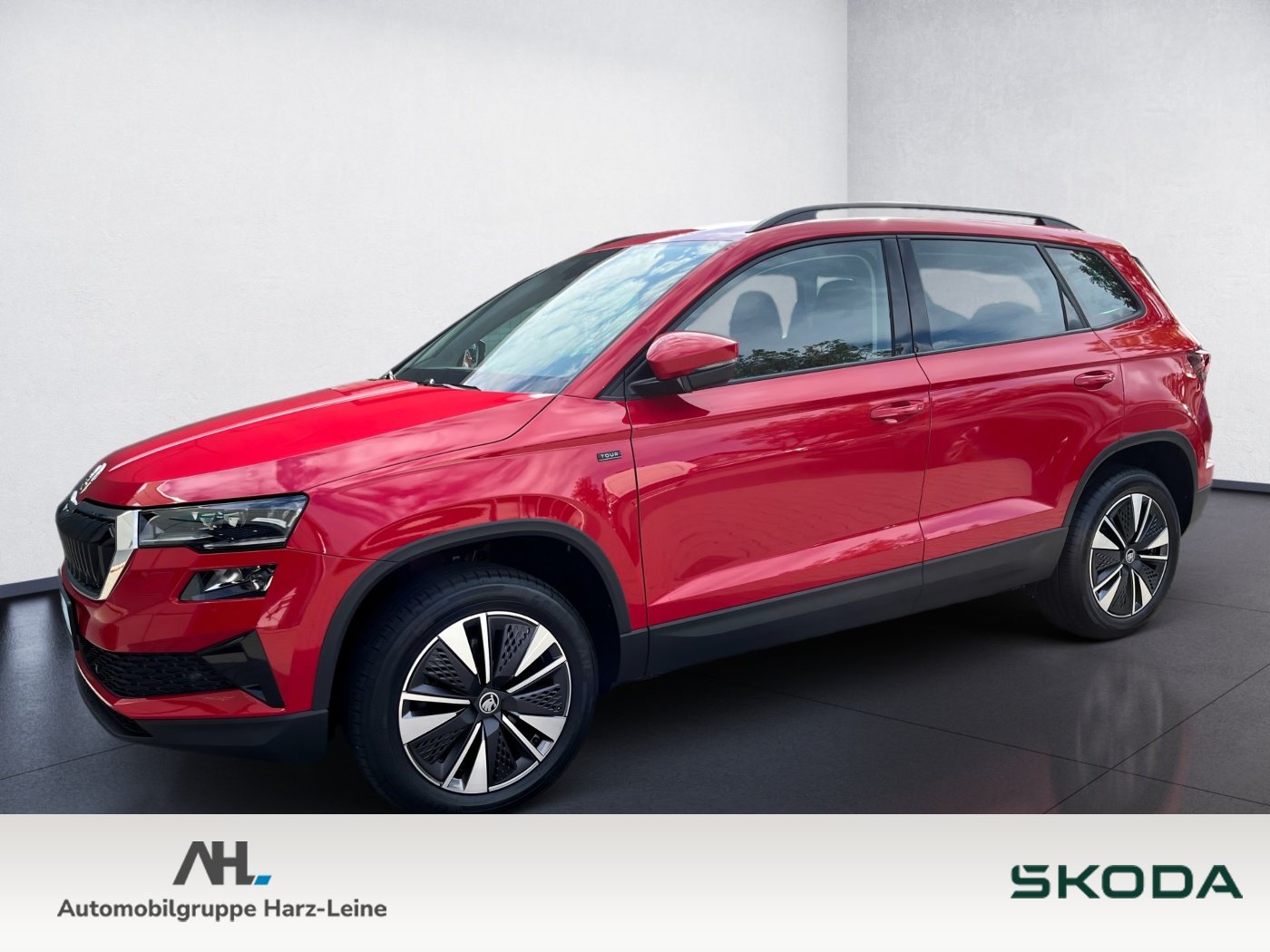 Karoq 1.5 TSI Tour DSG Matrix AHK Navi ACC RFK SmartLink