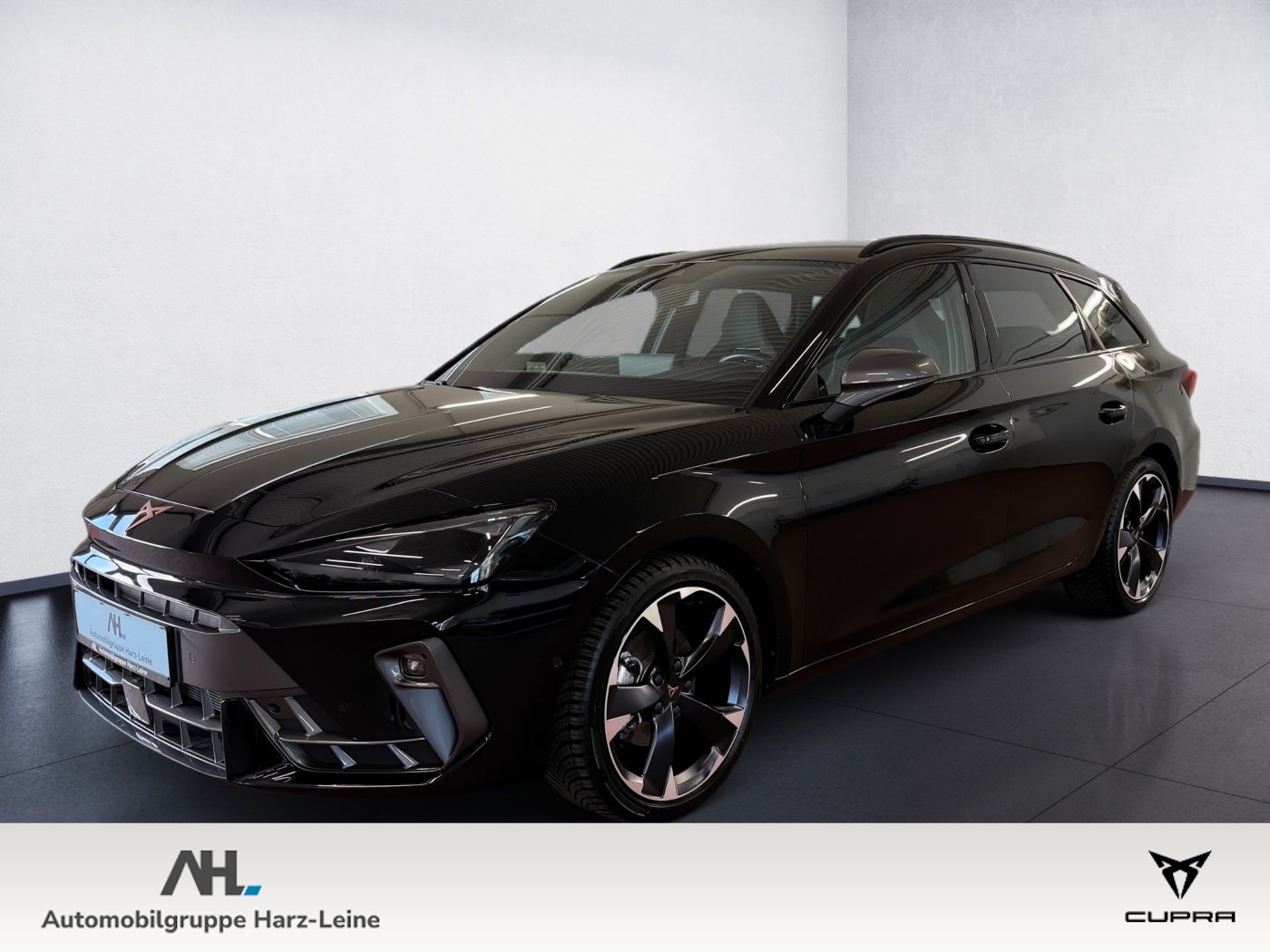 Leon Sportstourer 1.5 eTSI DSG Edge Matrix Navi ACC RFK