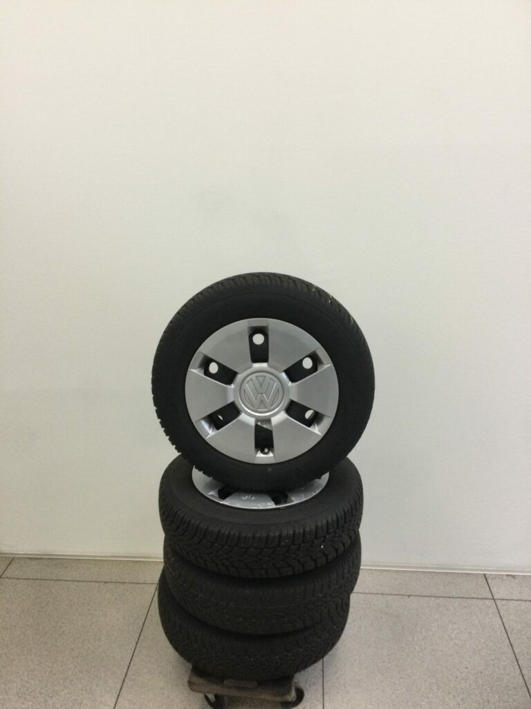 VW UP! Winterkomplettradsatz 14 Zoll Stahl