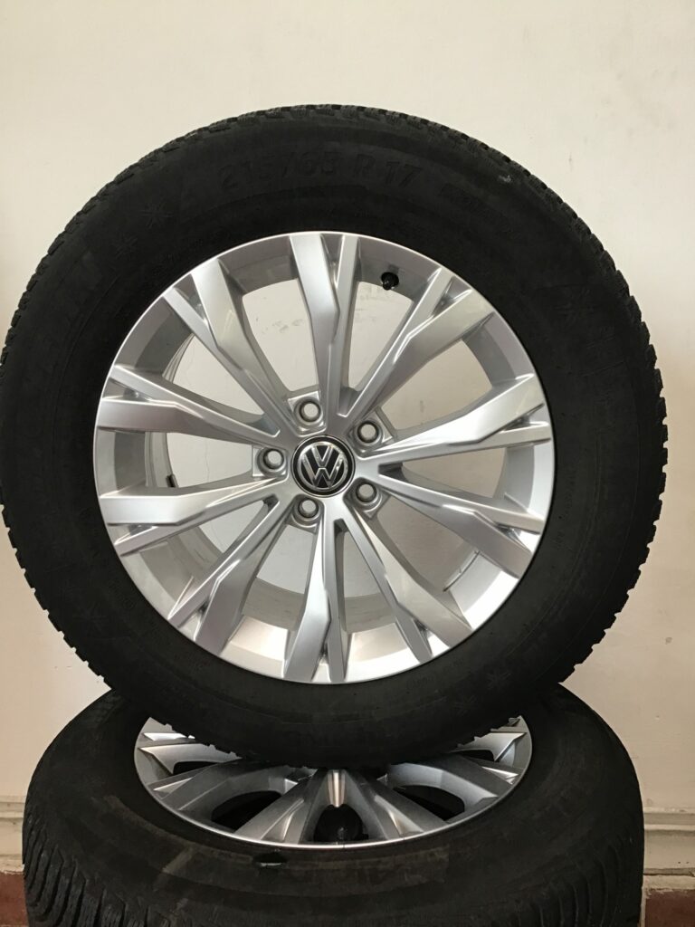 VW Tiguan Winterkomplettradsatz 17 Zoll Alu