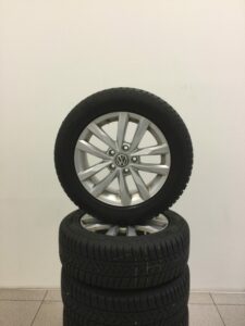 Winterkomplettradsatz VW Touran 16 Zoll Alu