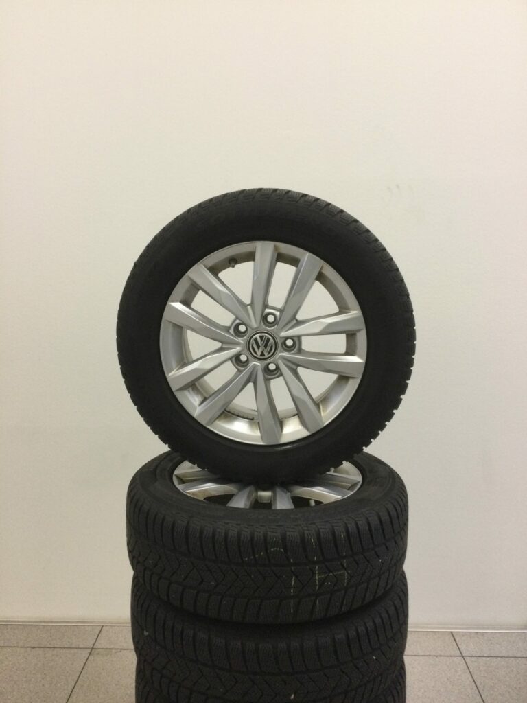Winterkomplettradsatz VW Touran 16 Zoll Alu
