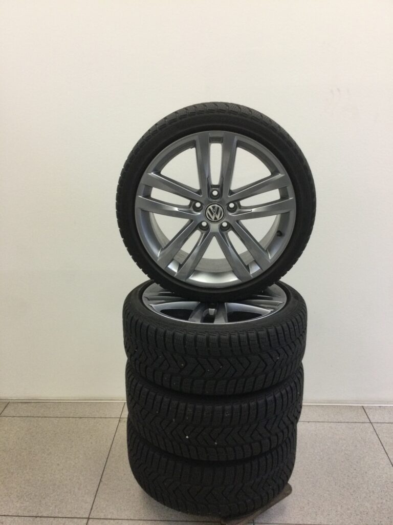 Winterkomplettradsatz VW GOLF 7GTI 18Zoll Alu