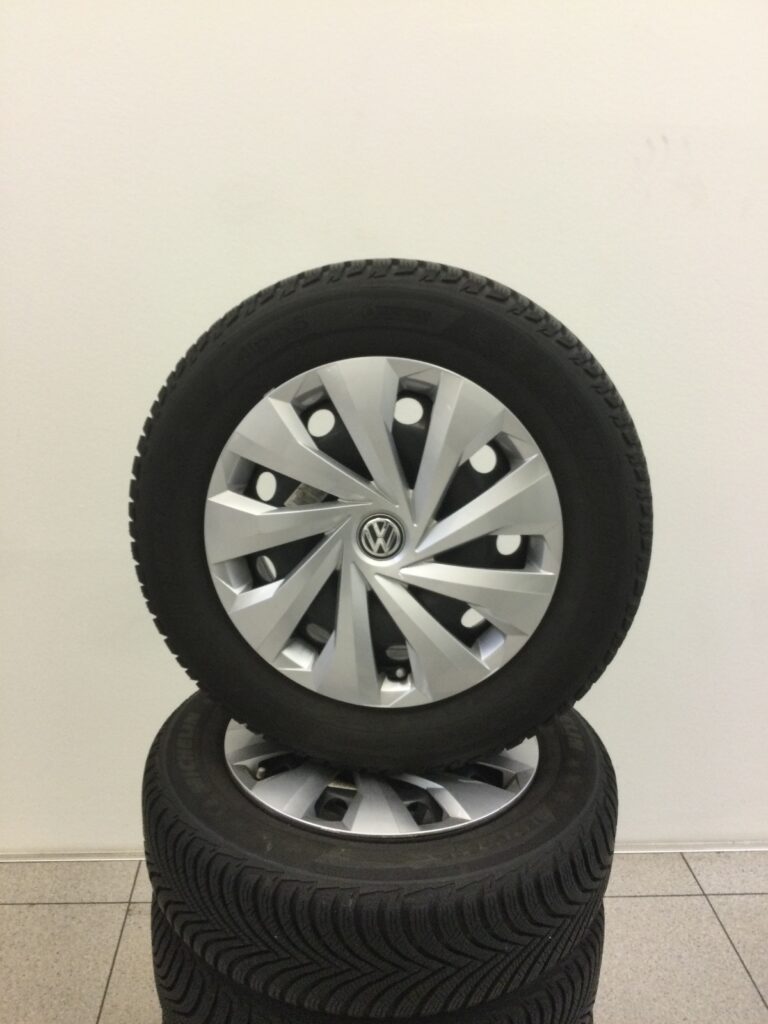 Winterkomplettradsatz VW Polo 15Zoll Stahl