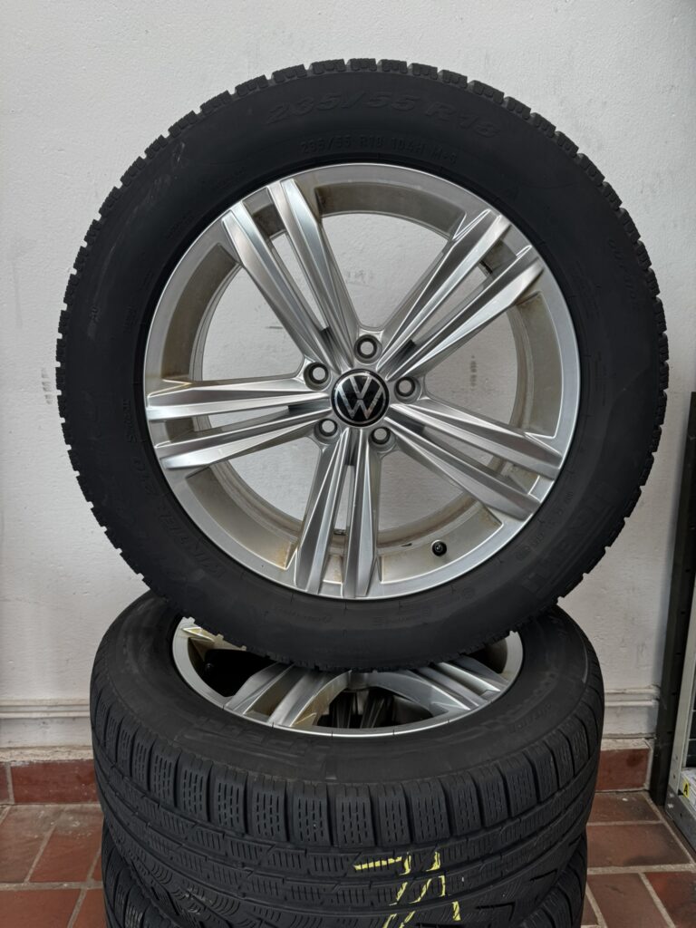 VW Tiguan Winterkomplettradsatz 18 Zoll Alu