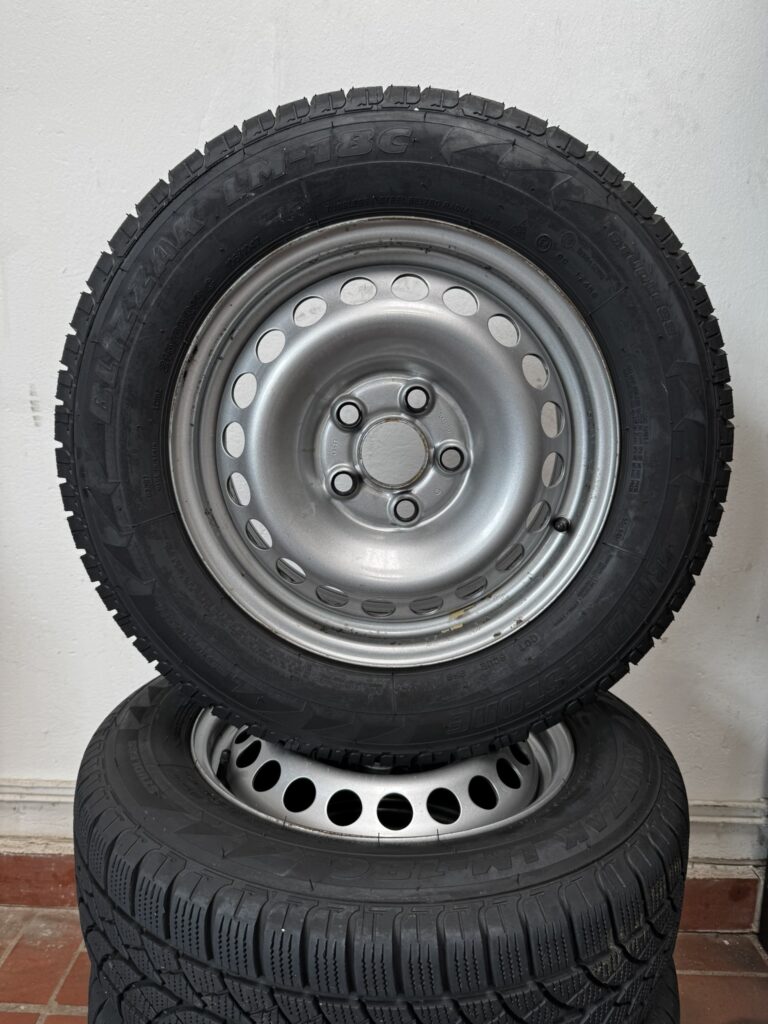VW Transporter Winterkomplettradsatz 16 Zoll Stahl