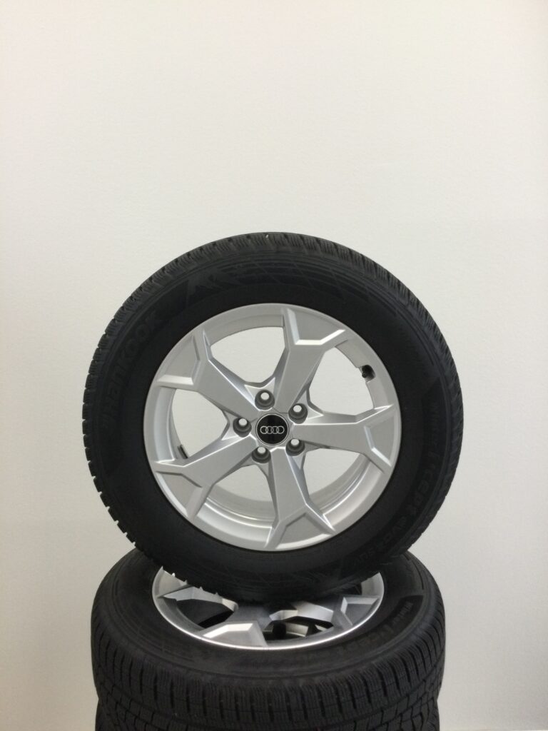 Winterkomplettradsatz Audi Q3 17Zoll Alu