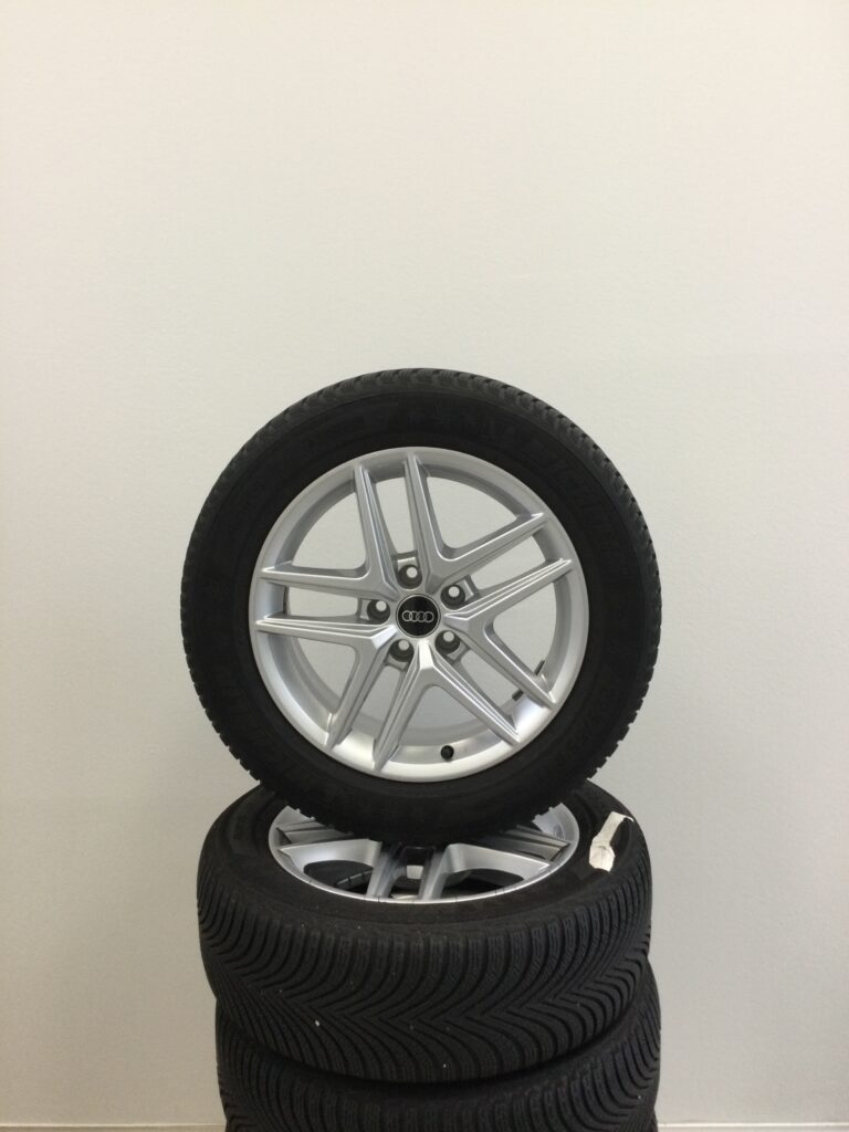 Winterkomplettradsatz Audi A4 17ZOLL ALU