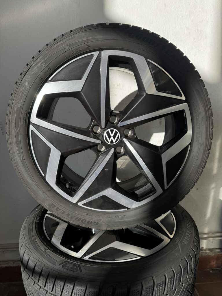 VW ID3 Winterkomplettradsatz 19 Zoll Alu