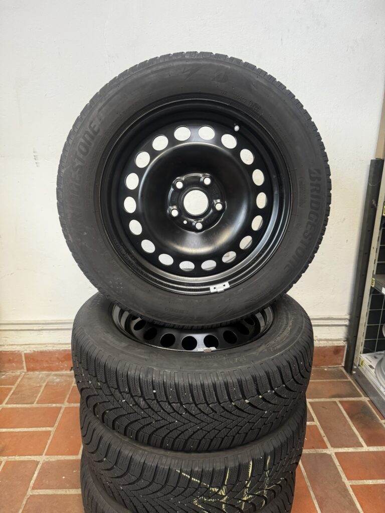 VW Caddy Winterkomplettradsatz 16 Zoll Stahl